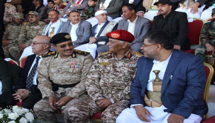 صحيفة بريطانية : مشاورات في صنعاء لتشكيل حكومة متوافقة مع توجهات الحوثيين
