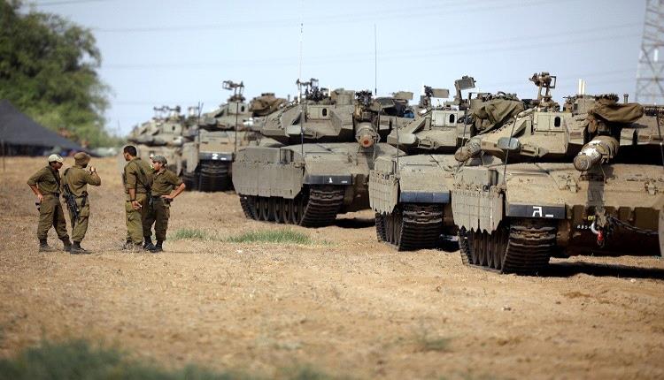 إسرائيل تحشد دباباتها على حدود غزة استعداداً لعملية واسعة