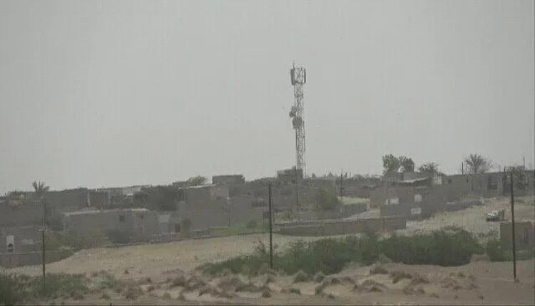 مليشيا الحوثي تستهدف أعيان مدنية جنوب الحديدة